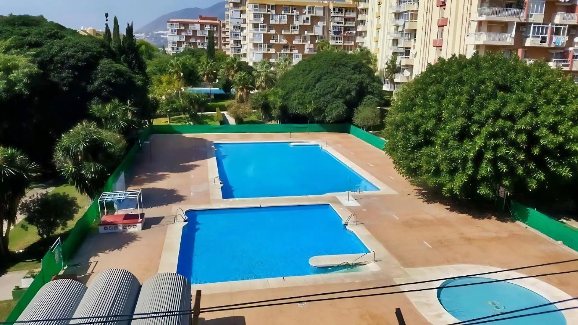 Estudio Aguila Prive Aceptamos Mascotas Benalmadena 0*,  Spain